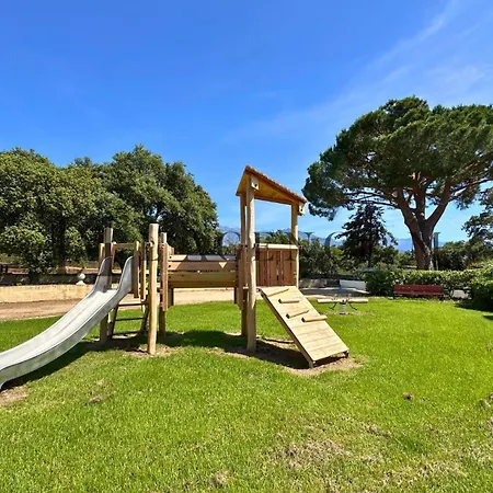 Salduccio Piscine Tennis Mini Golf Apartment *