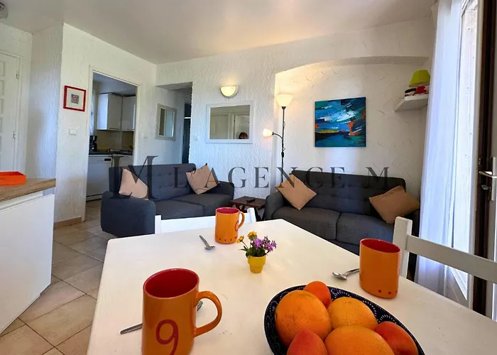 Salduccio Piscine Tennis Mini Golf לומיו